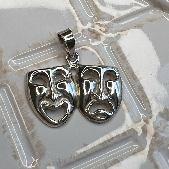 925 Sterling Silver Jewelry - Vintage Comedy Tragedy Masks Pendant NOS 925 Sterling Silver